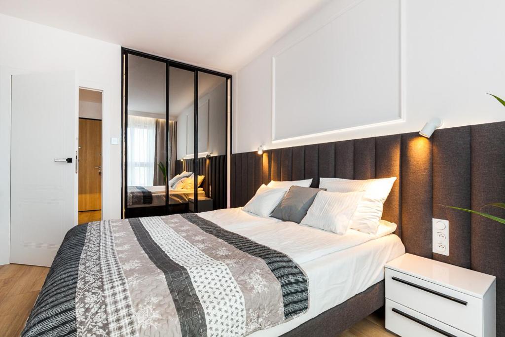 "Nowy Apartament" Sypialnia , Garaz, 1500 M Od Morza, Netflix Gdańsk Exteriör bild